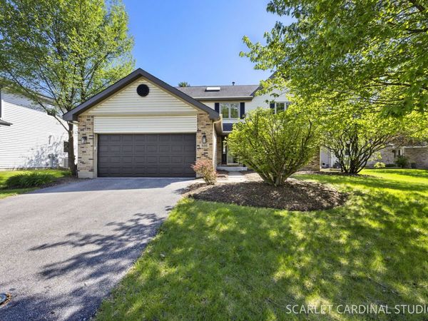 535 Chester Court , Aurora, IL 60504