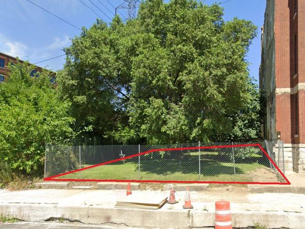 2604 W Washington Boulevard , Chicago, IL 60612