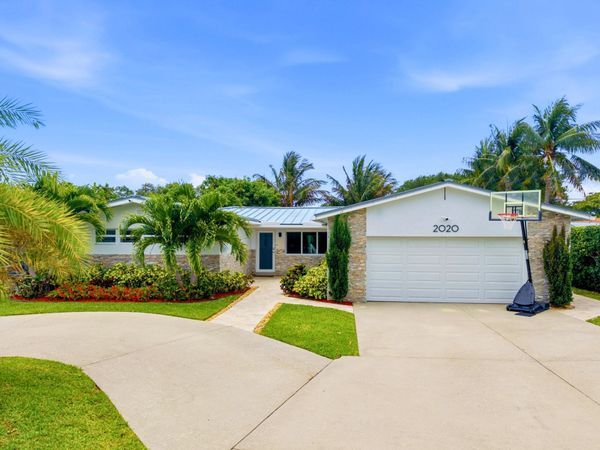 2020 NE 26th Street, Lighthouse Point, FL 33064