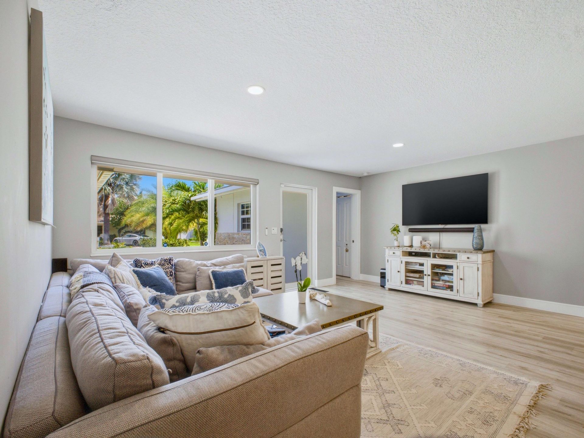 2020 NE 26th Street, Lighthouse Point, FL 33064 Photo