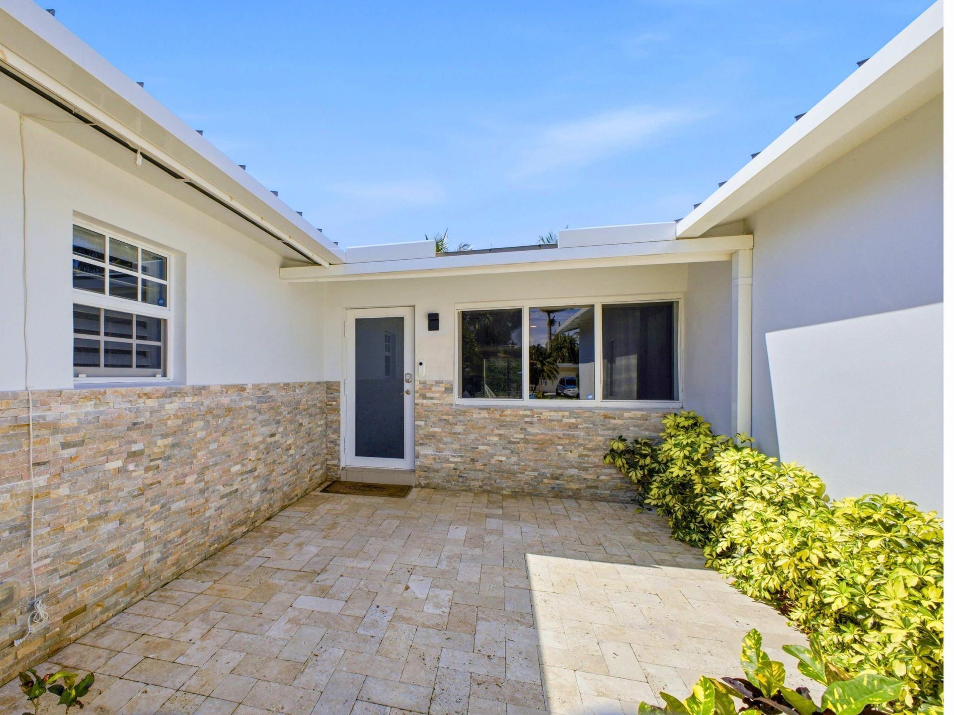 2020 NE 26th Street, Lighthouse Point, FL 33064 Photo