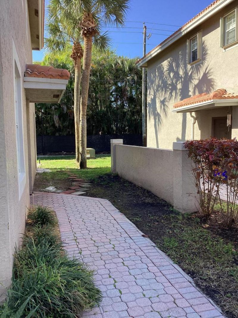 20970 Via Olander, Unit D, Boca Raton, FL 33428 Photo