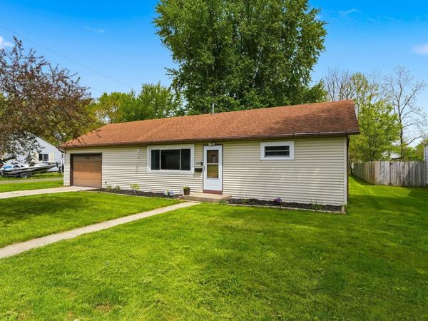 1524 Urban Avenue, Auburn, IN 46706