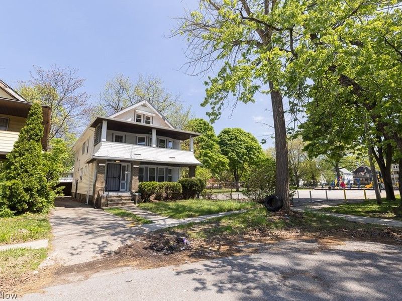 14221 Glenside Road, Cleveland, OH 44110 Photo 2