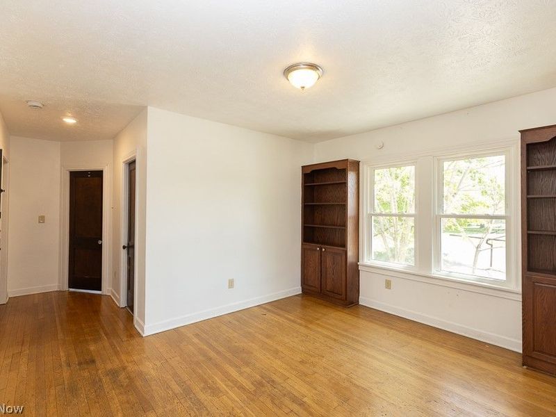 14221 Glenside Road, Cleveland, OH 44110 Photo 26