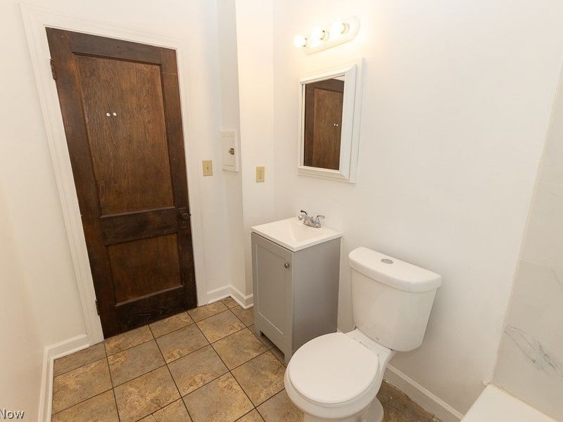 14221 Glenside Road, Cleveland, OH 44110 Photo 33