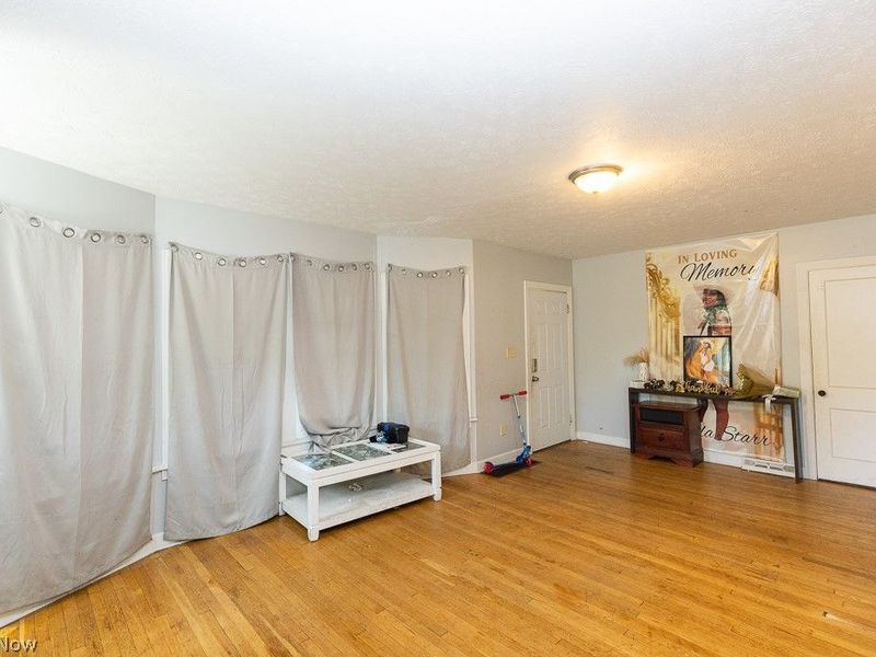 14221 Glenside Road, Cleveland, OH 44110 Photo 8
