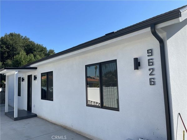9626 Stonehurst Avenue, Sun Valley, CA 91352