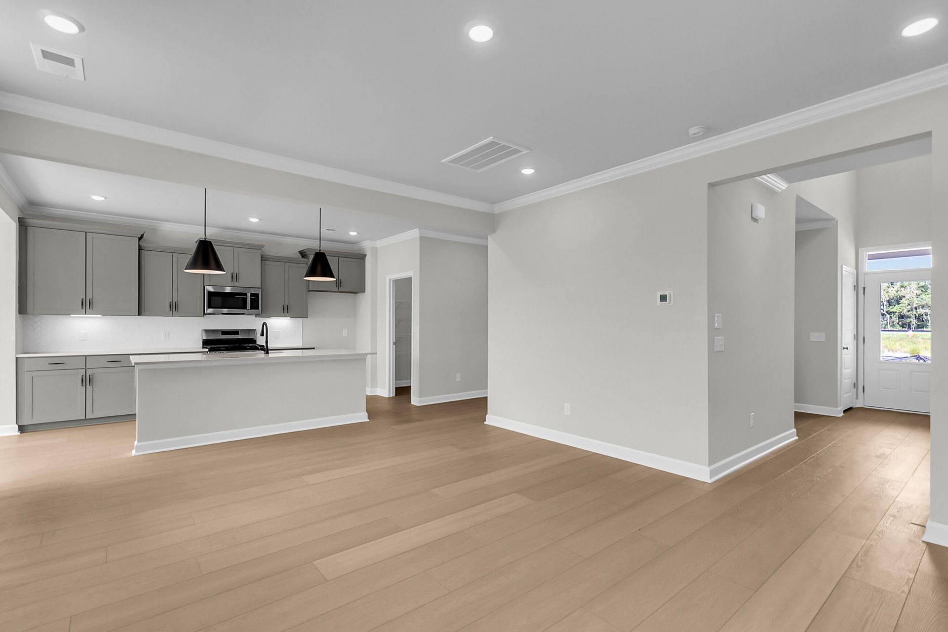 76 Crosswick Street Photo 11