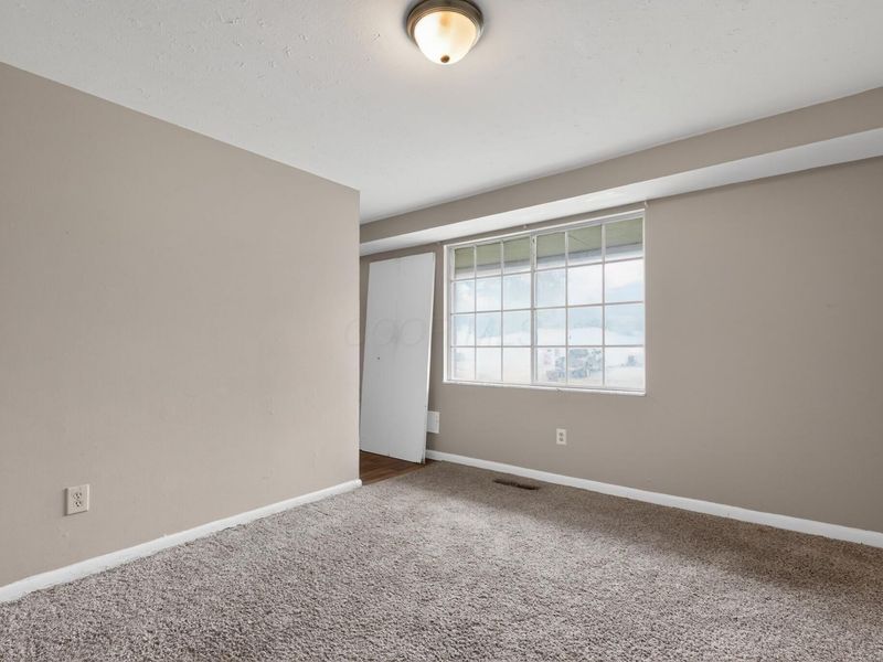 3691 Paris Boulevard, Westerville, OH 43081 Photo 9
