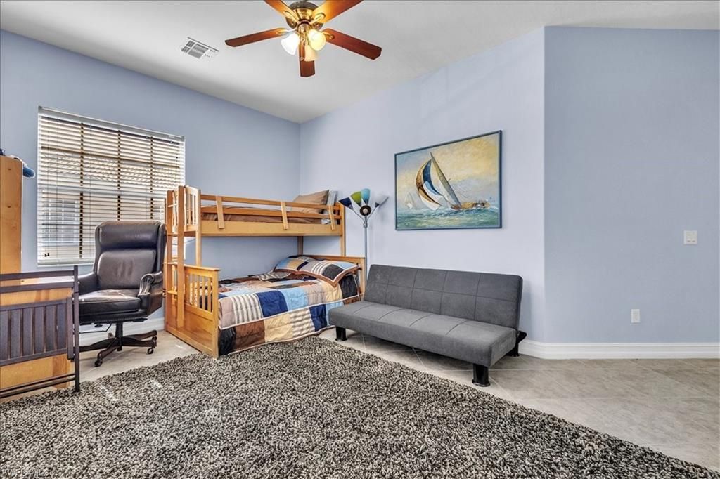 6050 Jonathans Bay Cir, Unit 102, Fort Myers, FL 33908 Photo