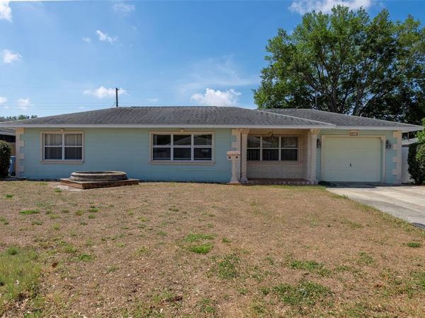 4218 24TH AVENUE N, ST PETERSBURG, FL 33713