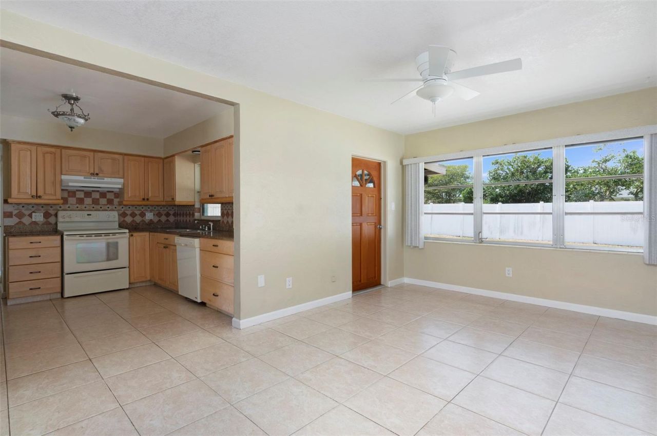 4218 24th Avenue N, Saint Petersburg, FL 33713 Photo