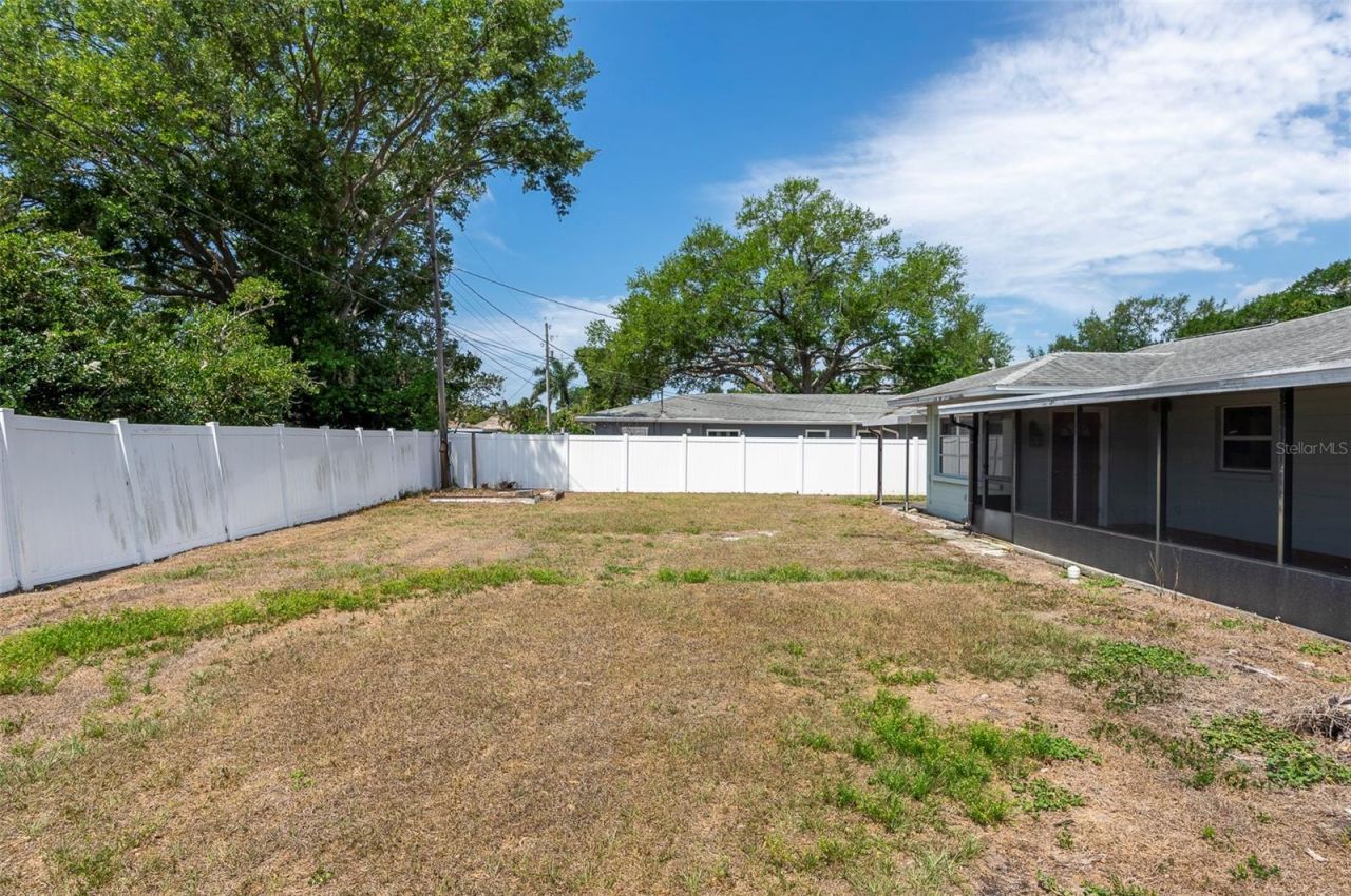 4218 24th Avenue N, Saint Petersburg, FL 33713 Photo