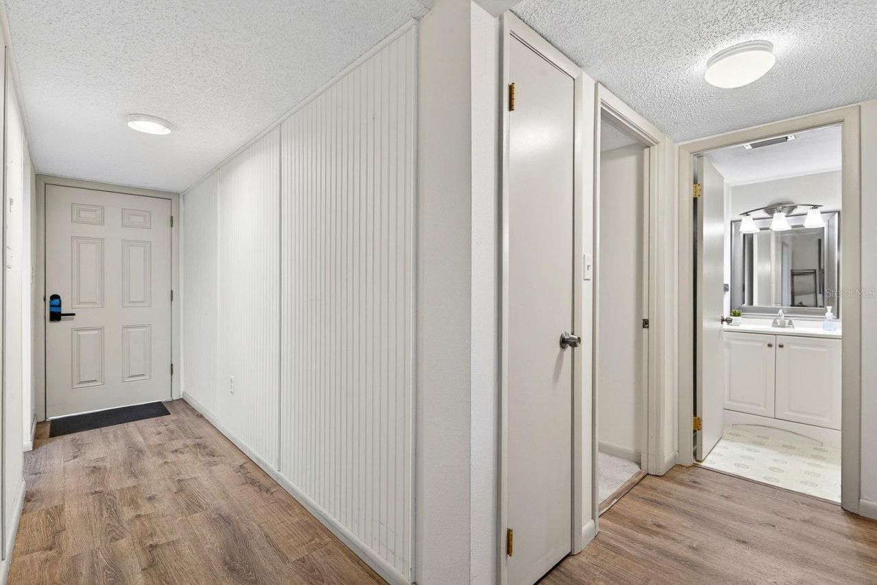 3344 Lake Bayshore Drive, Unit P205, Bradenton, FL 34205 Photo