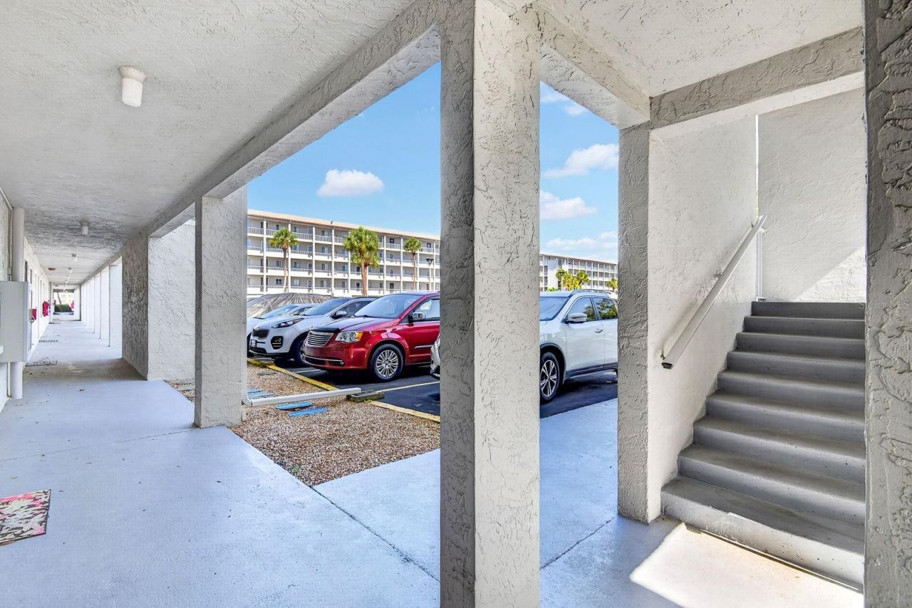 3344 Lake Bayshore Drive, Unit P205, Bradenton, FL 34205 Photo