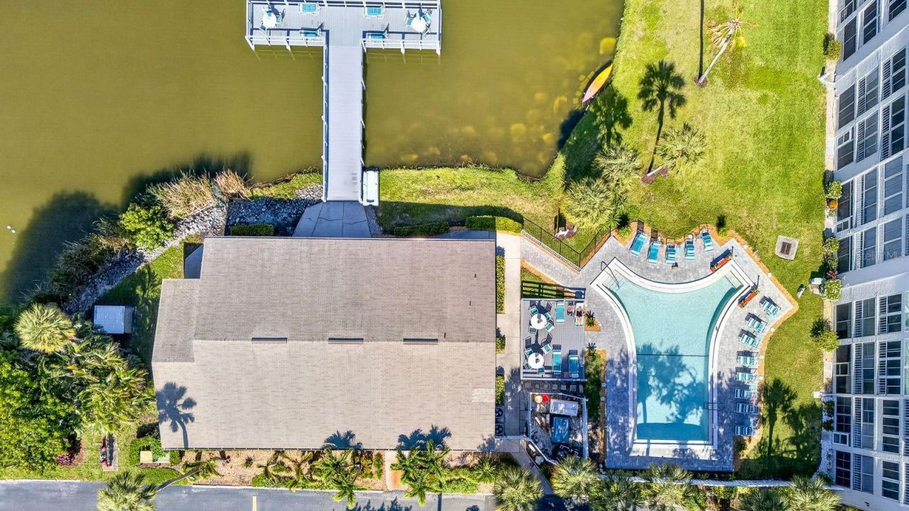 3344 Lake Bayshore Drive, Unit P205, Bradenton, FL 34205 Photo
