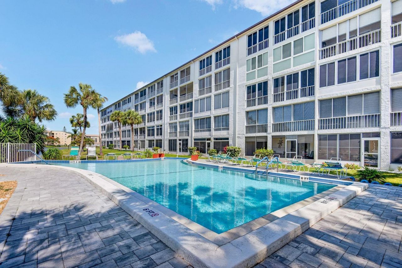 3344 Lake Bayshore Drive, Unit P205, Bradenton, FL 34205 Photo