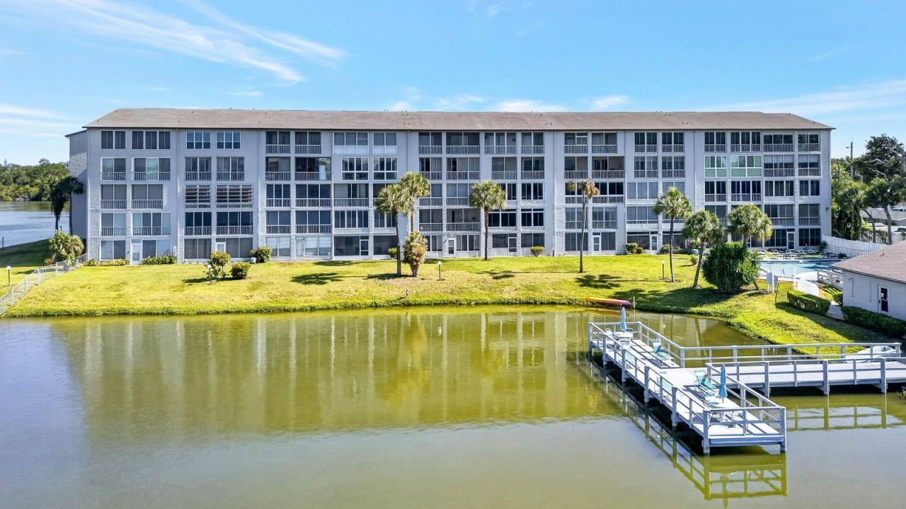 3344 Lake Bayshore Drive, Unit P205, Bradenton, FL 34205 Photo