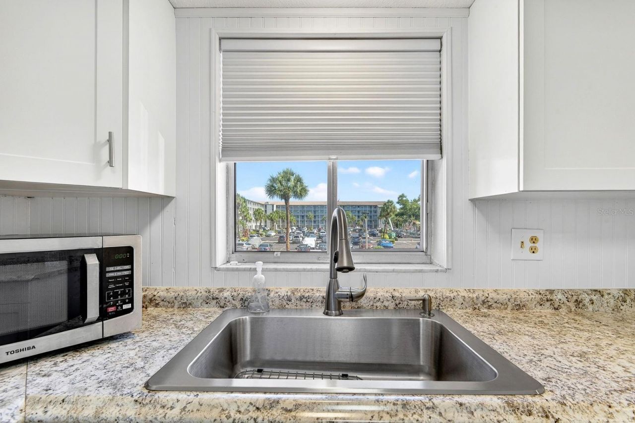 3344 Lake Bayshore Drive, Unit P205, Bradenton, FL 34205 Photo