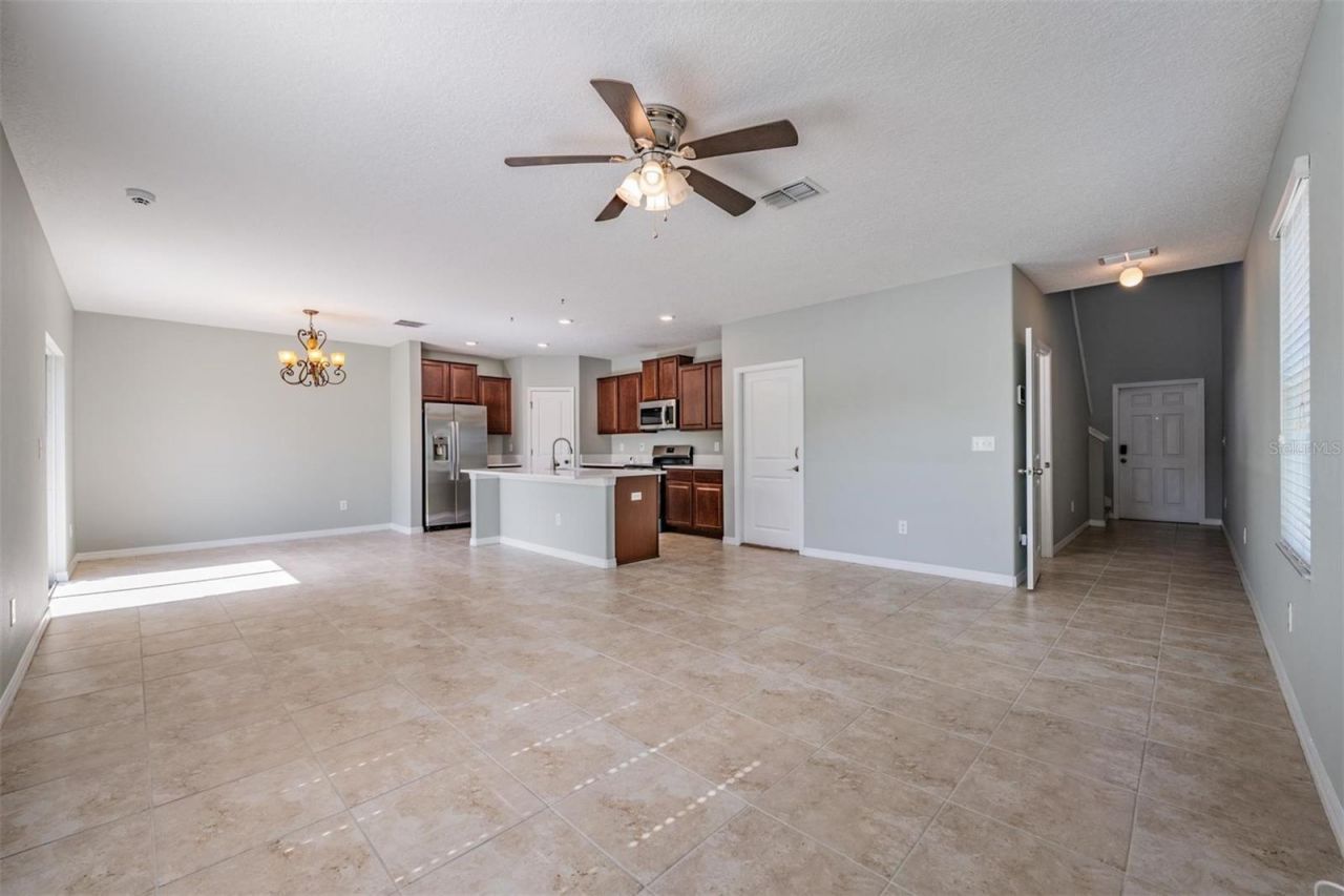 253 Cascade Bend Drive , Ruskin, FL 33570 Photo
