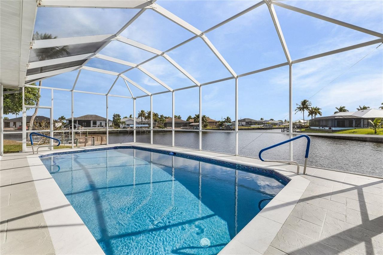 3302 NW 2nd Terrace , Cape Coral, FL 33993 Photo