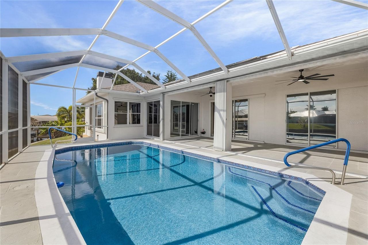 3302 NW 2nd Terrace , Cape Coral, FL 33993 Photo