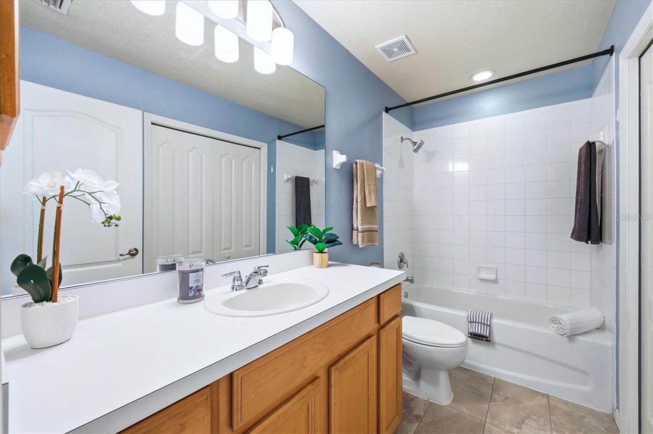 329 Cape Harbour Loop, Unit 103, Bradenton, FL 34212 Photo