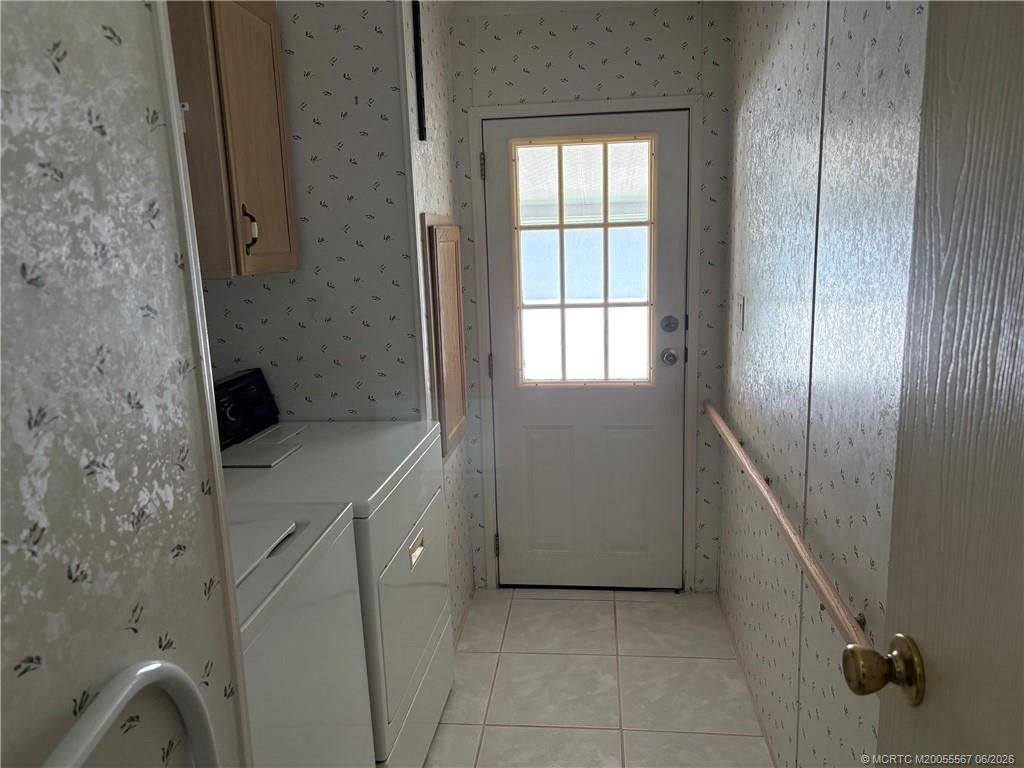 2465 SW Versailles Terrace, Stuart, FL 34997 Photo
