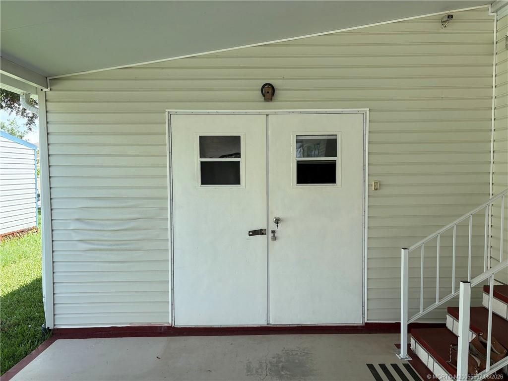 2465 SW Versailles Terrace, Stuart, FL 34997 Photo