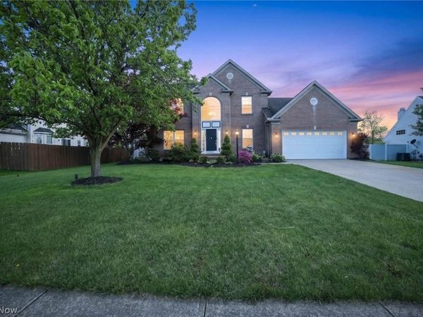 4700 Muirfield Avenue, Brunswick, OH 44212