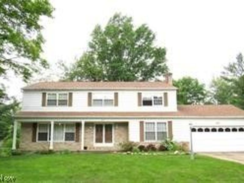 620 Beaverbrook Drive, Akron, OH 44333 Photo 1