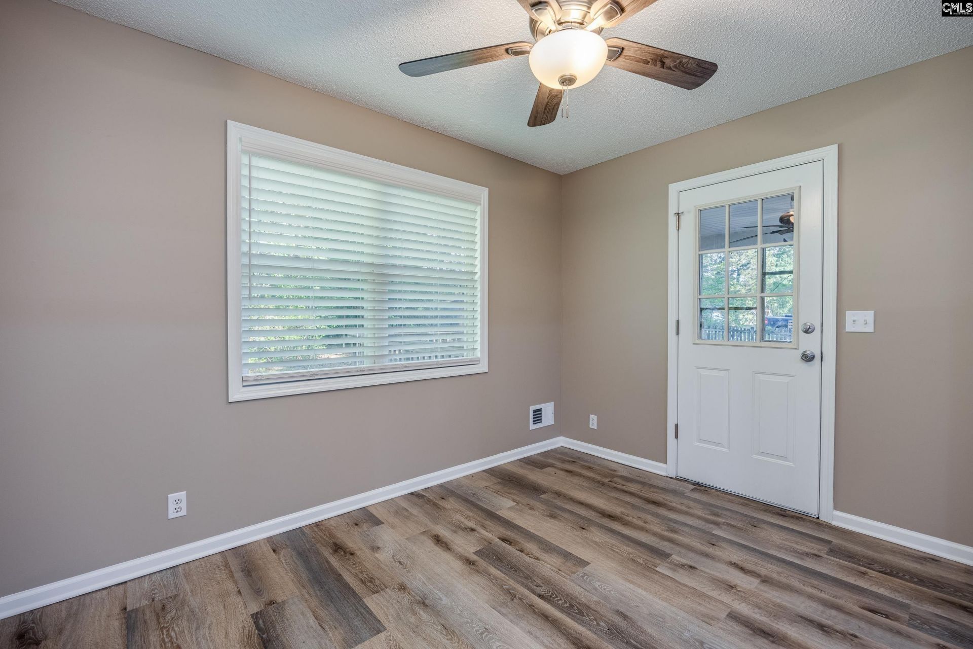 27 Westover Avenue Photo 20