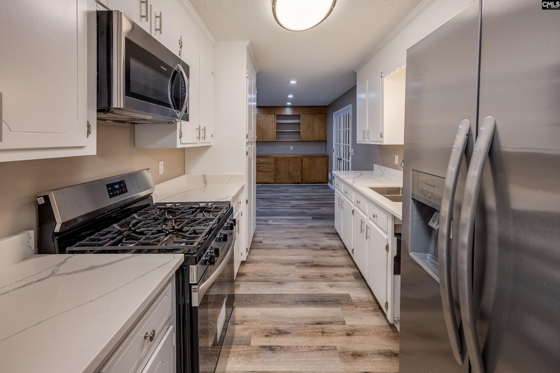 27 Westover Avenue Photo 21