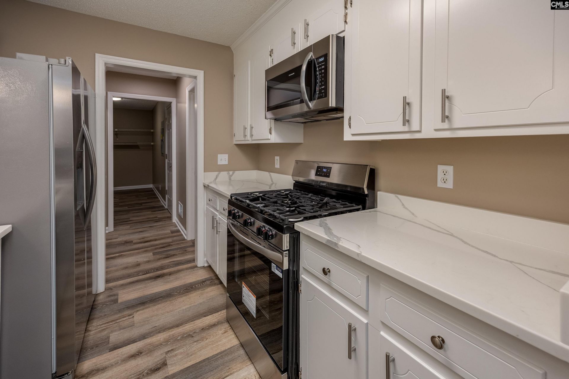 27 Westover Avenue Photo 22