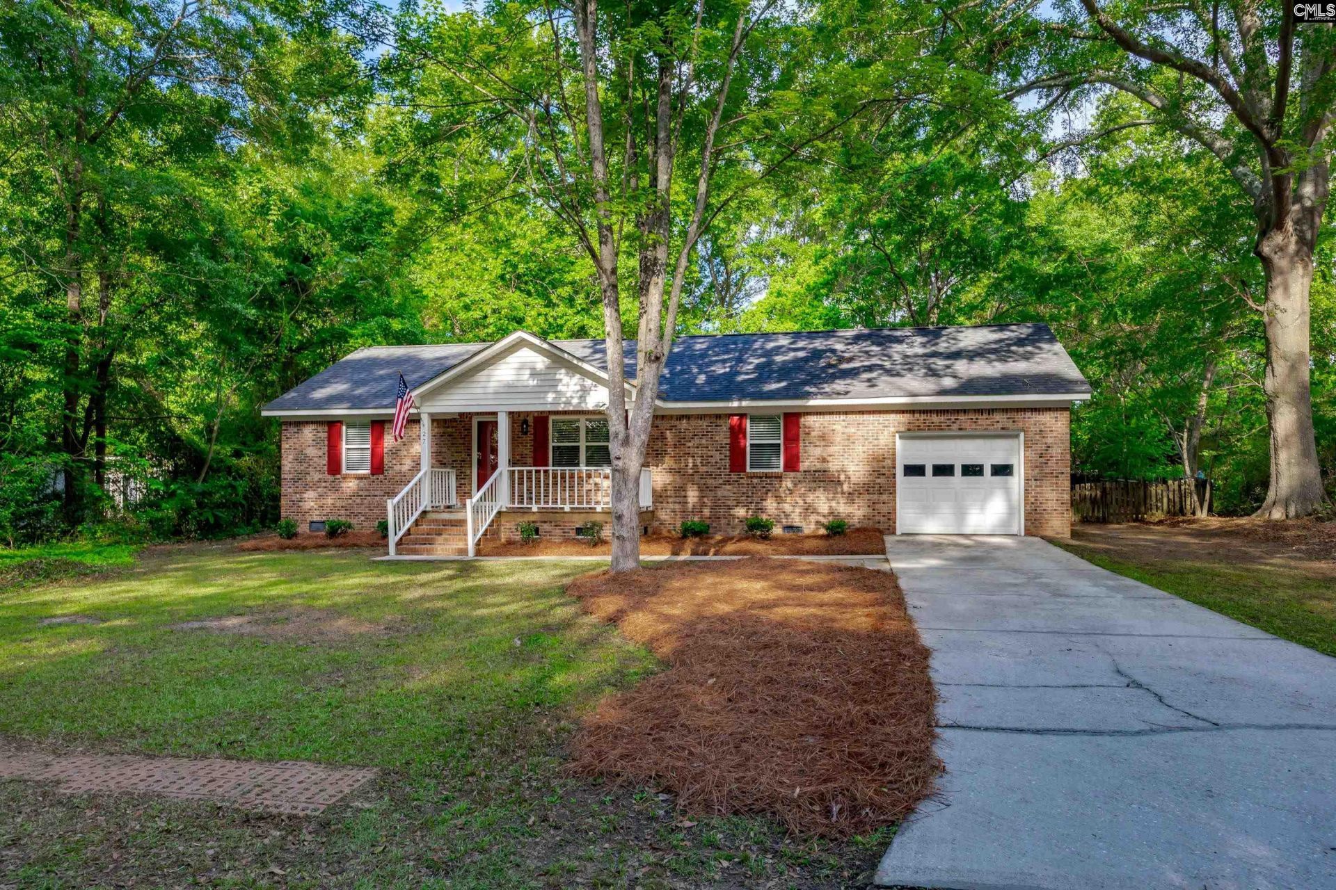 27 Westover Avenue Photo 4