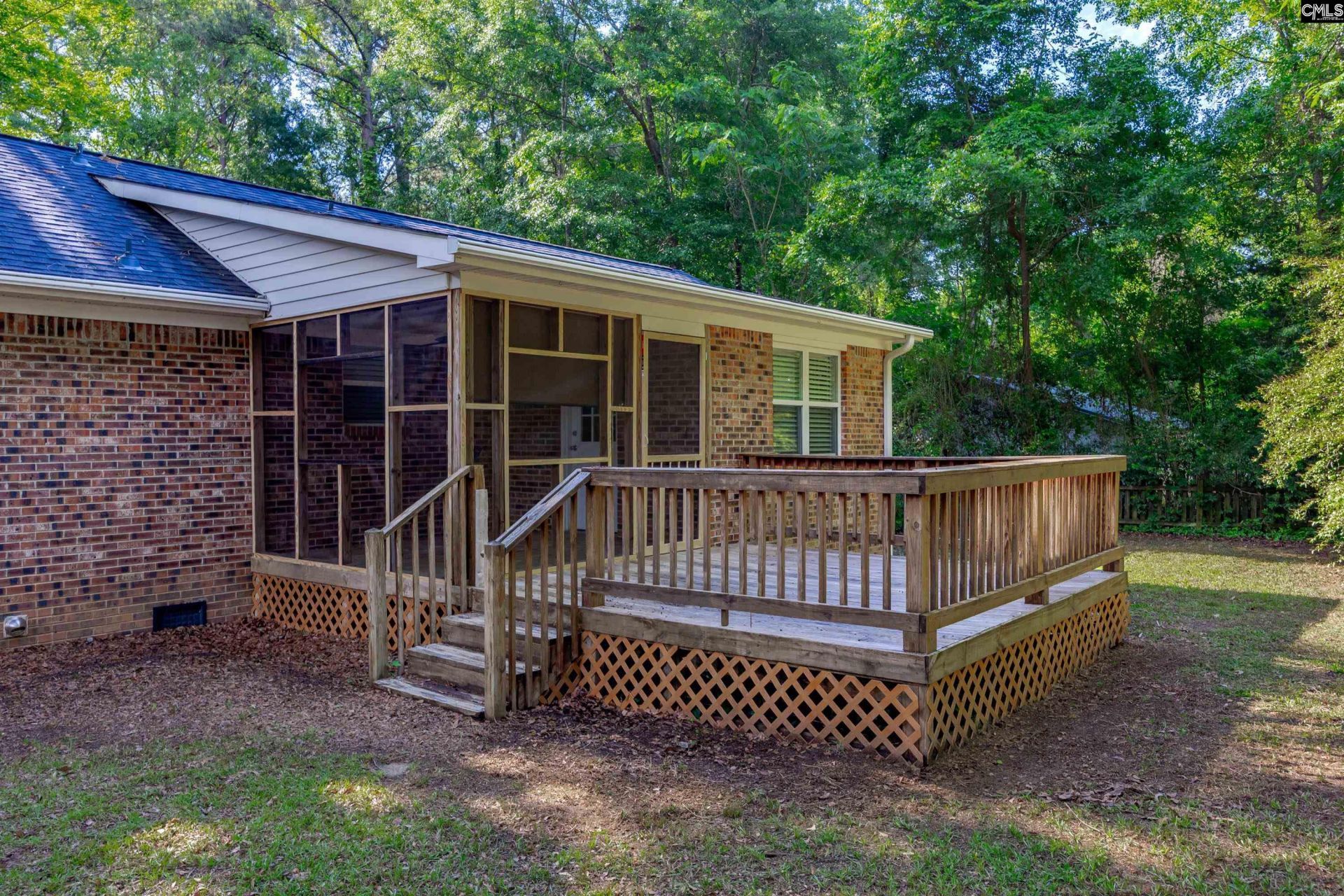 27 Westover Avenue Photo 49