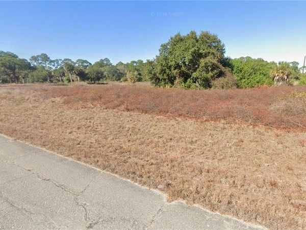 302 Boca CIR , LABELLE, FL 33935