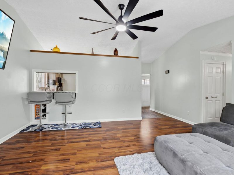 4103 Berryfield Drive, Columbus, OH 43230 Photo 7
