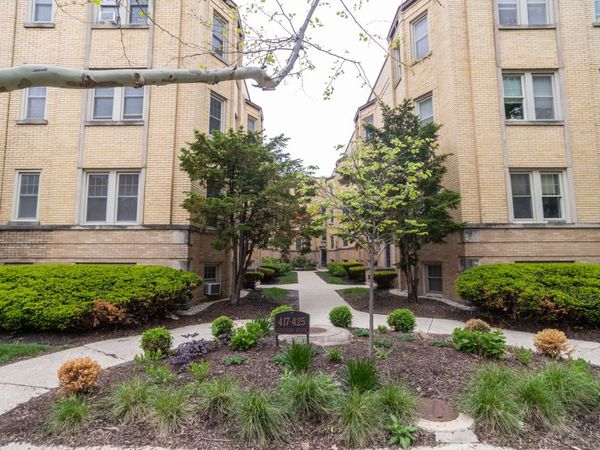 417 Wisconsin Avenue , Unit 1E, Oak Park, IL 60302