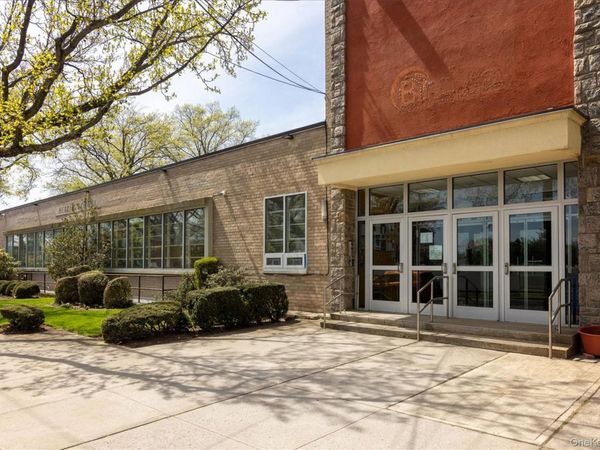 71-64 168th Street, Fresh Meadows, NY 11366