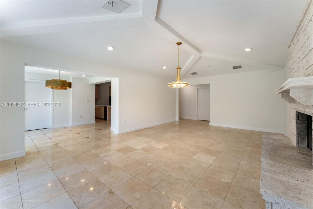 7201 SW 174th St, Palmetto Bay, FL 33157 Photo