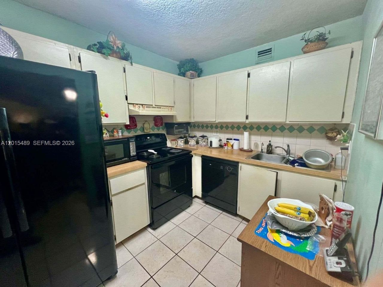1460 N 43rd Pl, Unit 106, Hialeah, FL 33012 Photo