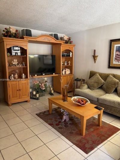1460 N 43rd Pl, Unit 106, Hialeah, FL 33012 Photo
