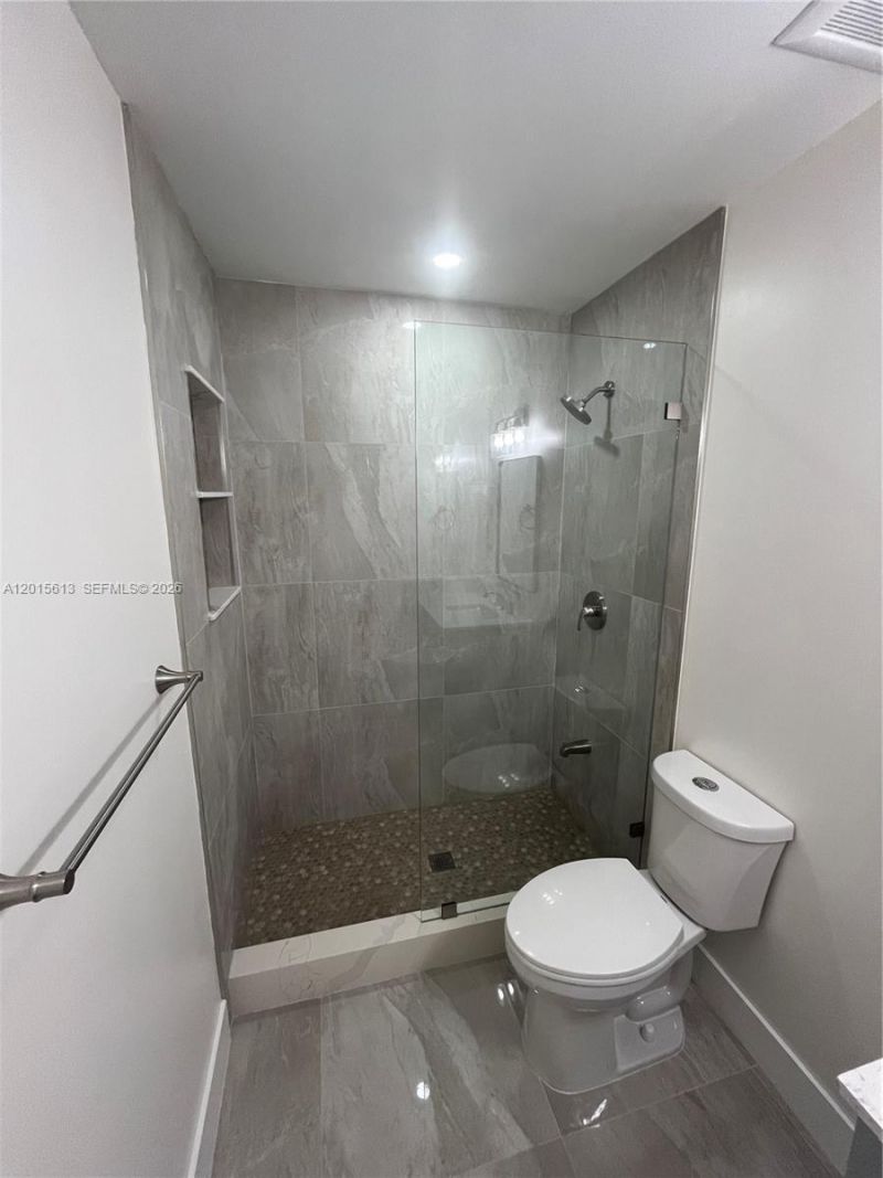 9970 SW 14th Ter , Unit B, Miami, FL 33174 Photo