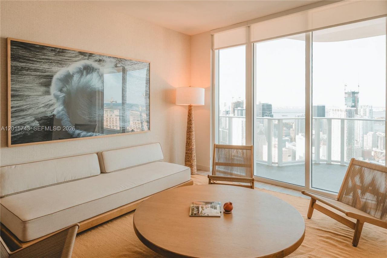 275 SW 6th St , Unit 5307, Miami, FL 33130 Photo
