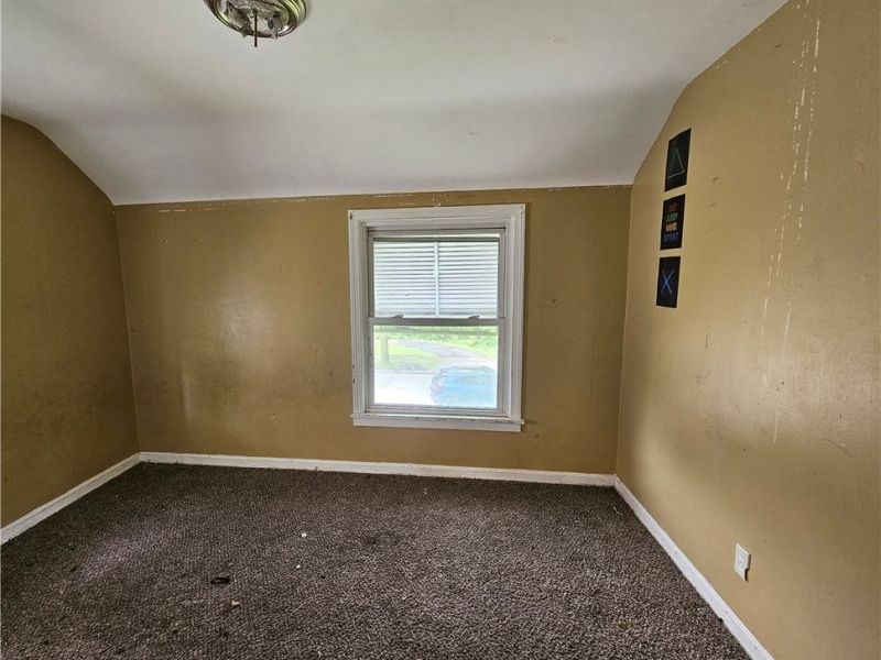 931 Yellowstone Road, Cleveland, OH 44121 Photo 18