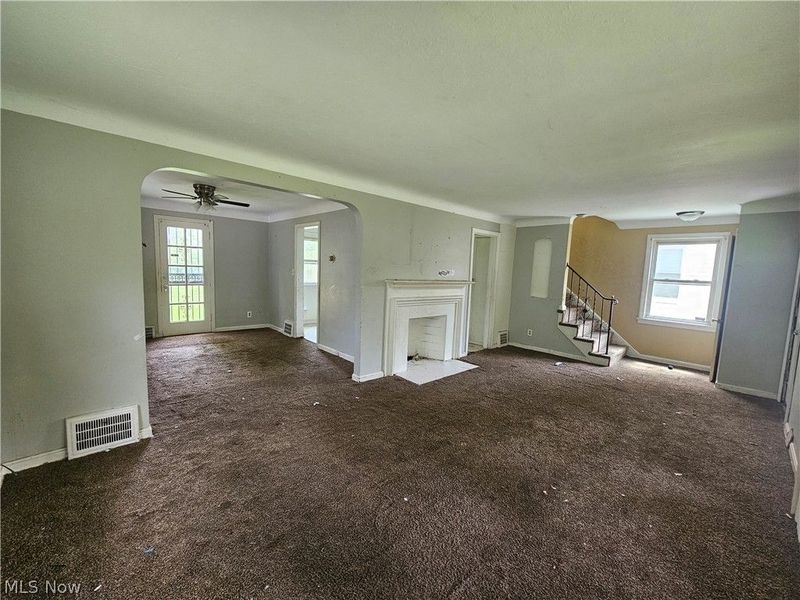 931 Yellowstone Road, Cleveland, OH 44121 Photo 30
