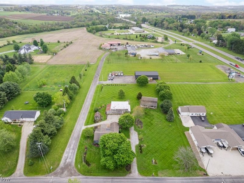103 N Kohler Road, Orrville, OH 44667 Photo 3