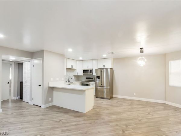 2720 Otter Creek Court, Unit 202, Las Vegas, NV 89117